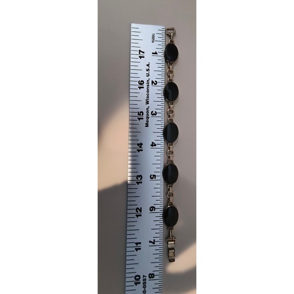 Vintage W. E. Richards Co. 1/20 12K GF Onyx Stone Link Bracelet - Picture 7 of 7